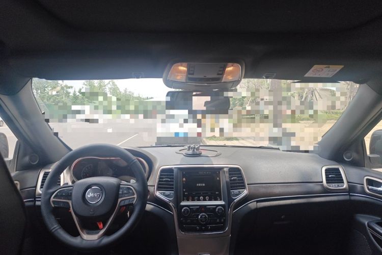 Used Jeep Grand Cherokee 2014 3.0L Comfort Navigation Edition Headliner
