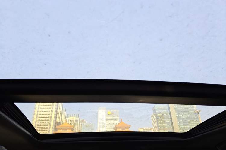 Used Jeep Grand Cherokee 2014 3.0L Comfort Navigation Edition Headliner