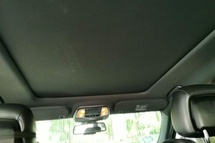 Used Jeep Grand Cherokee 2014 3.0TD Diesel Comfort Navigation Version Headliner