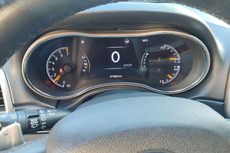 Used Jeep Grand Cherokee 2014 3.0L Comfort Navigation Edition Instrument Cluster