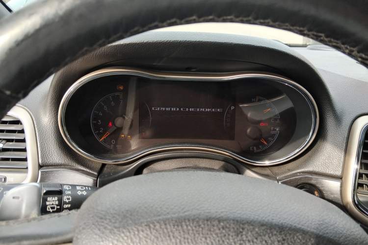 Used Jeep Grand Cherokee 2014 3.6L Elite Navigation Edition Instrument Cluster