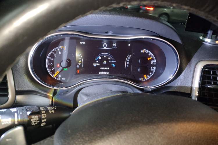 Used Jeep Grand Cherokee 2014 3.0L Comfort Navigation Edition Instrument Cluster