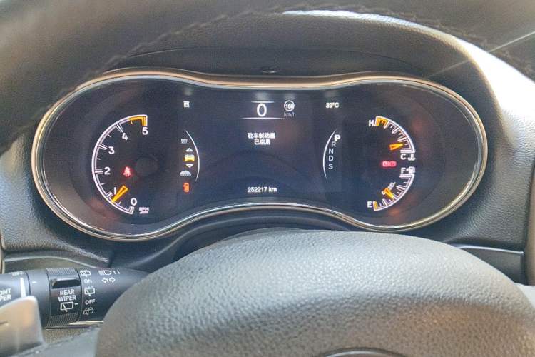 Used Jeep Grand Cherokee 2014 3.0TD Diesel Comfort Navigation Version Instrument Cluster