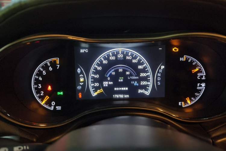 Used Jeep Grand Cherokee 2014 3.0L Flagship Zunyue Edition Instrument Cluster