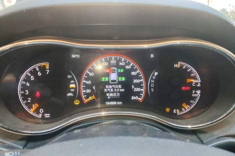 Used Jeep Grand Cherokee 2014 3.0L Comfort Navigation Edition Instrument Cluster