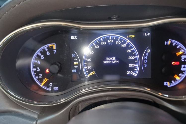 Used Jeep Grand Cherokee 2014 3.0L Flagship Zunyue Edition Instrument Cluster