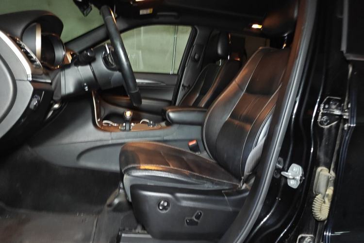 Used Jeep Grand Cherokee 2014 3.0L Comfort Navigation Edition Left Front Seat