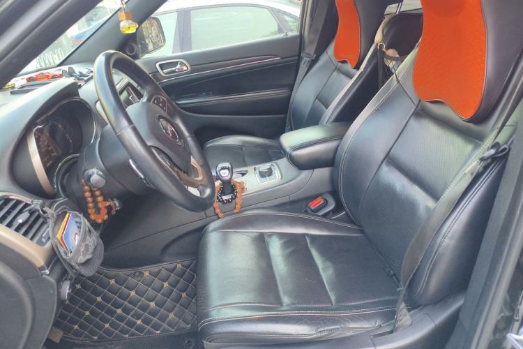 Used Jeep Grand Cherokee 2014 3.6L Elite Navigation Edition Left Front Seat