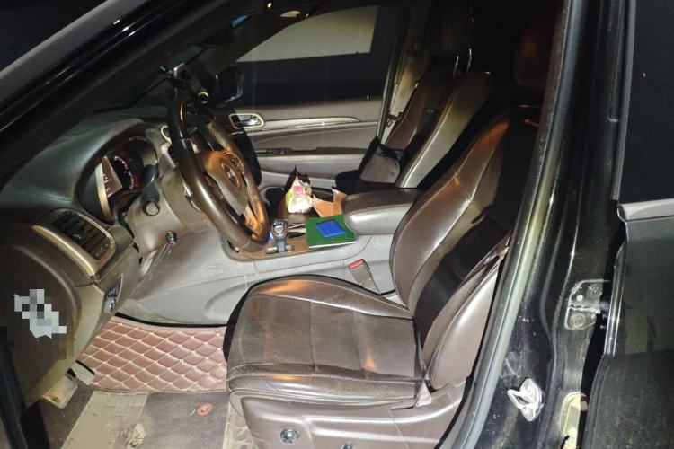 Used Jeep Grand Cherokee 2014 3.0L Flagship Zunyue Edition Left Front Seat