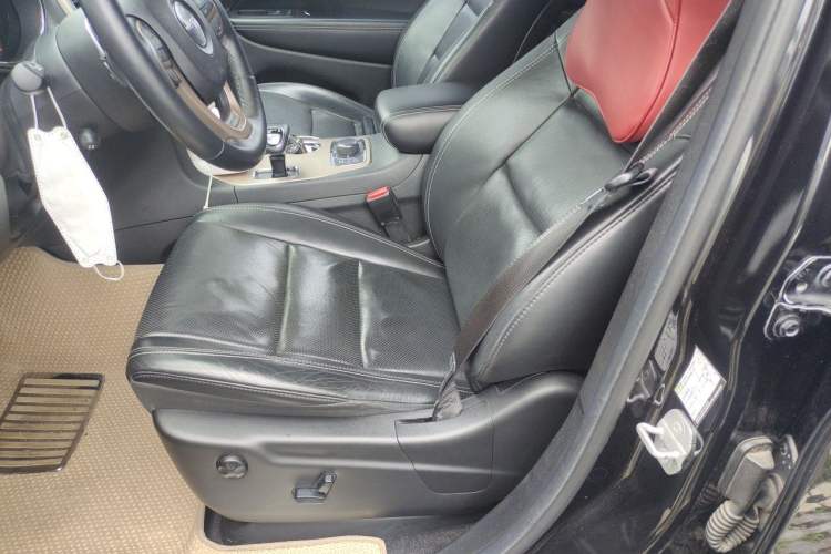 Used Jeep Grand Cherokee 2014 3.6L Elite Navigation Edition Left Front Seat