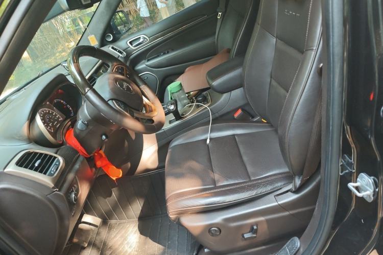 Used Jeep Grand Cherokee 2014 3.0L Flagship Zunyue Edition Left Front Seat