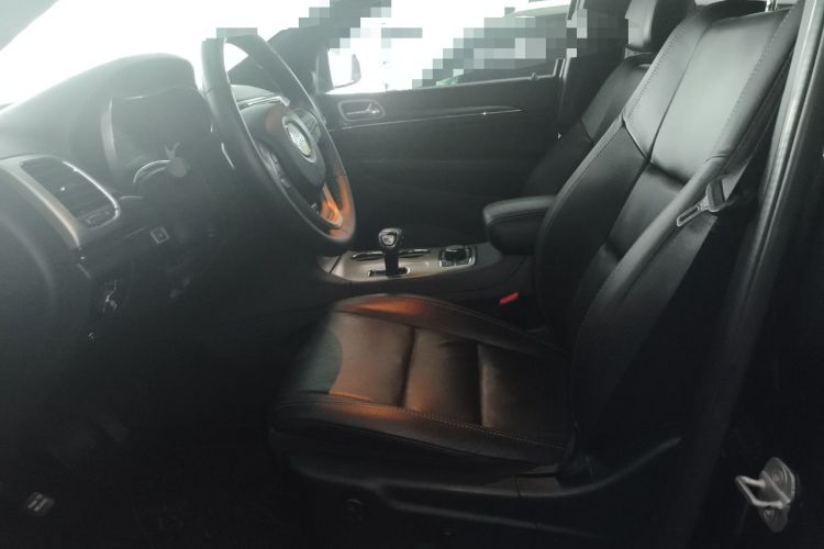 Used Jeep Grand Cherokee 2014 3.6L Elite Navigation Edition Left Front Seat