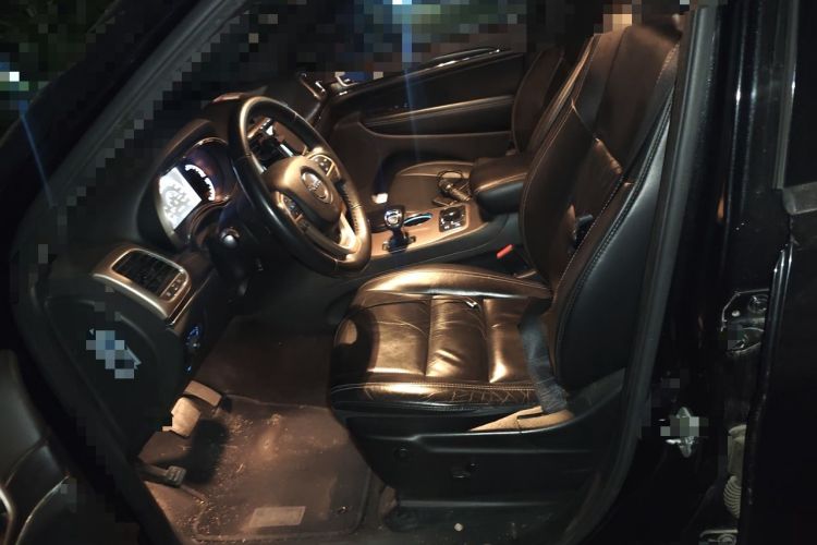 Used Jeep Grand Cherokee 2014 3.0L Comfort Navigation Edition Left Front Seat