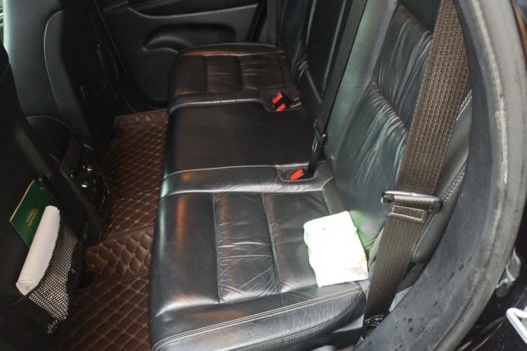 Used Jeep Grand Cherokee 2014 3.0L Comfort Navigation Edition Left Rear Seat