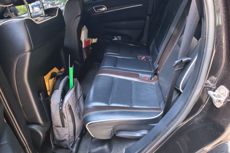 Used Jeep Grand Cherokee 2014 3.6L Elite Navigation Edition Left Rear Seat