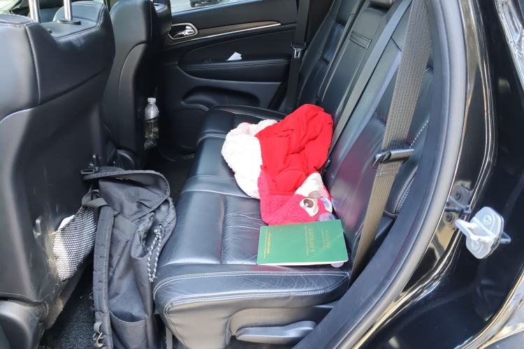 Used Jeep Grand Cherokee 2014 3.0L Comfort Navigation Edition Left Rear Seat