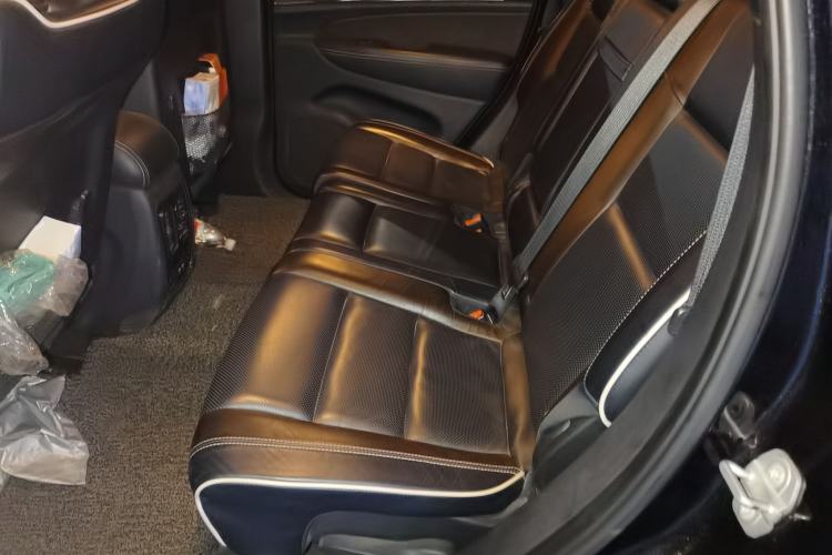 Used Jeep Grand Cherokee 2014 3.6L Elite Navigation Edition Left Rear Seat