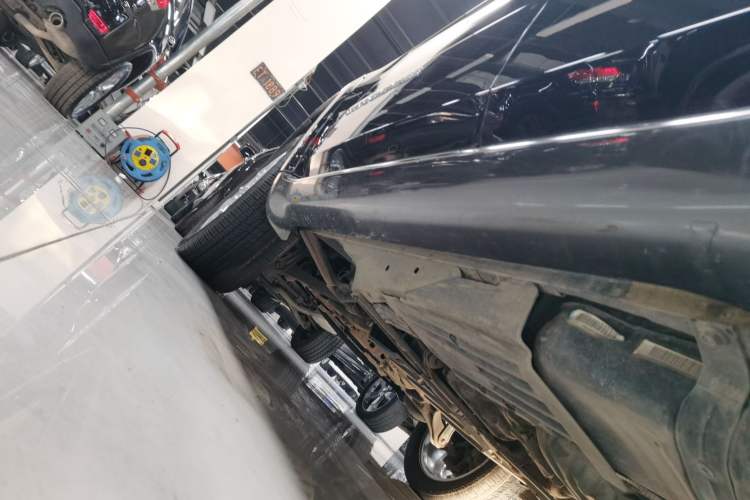 Used Jeep Grand Cherokee 2014 3.0L Flagship Zunyue Edition Left Side Sill