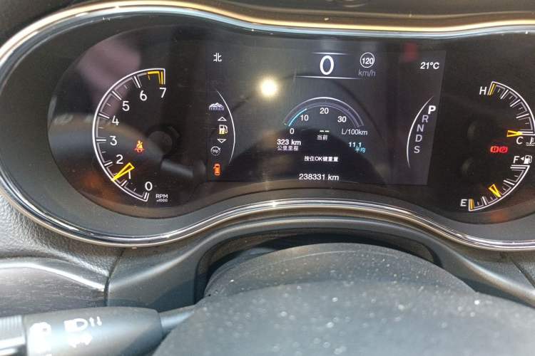 Used Jeep Grand Cherokee  Odometer Close Up