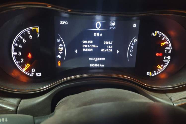 Used Jeep Grand Cherokee 2014 3.0L Flagship Zunyue Edition Odometer Close Up