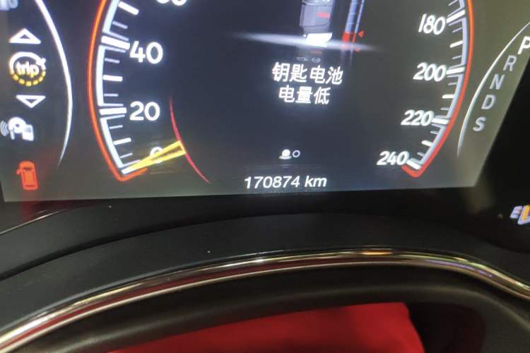 Used Jeep Grand Cherokee 2014 3.0L Flagship Zunyue Edition Odometer Close Up