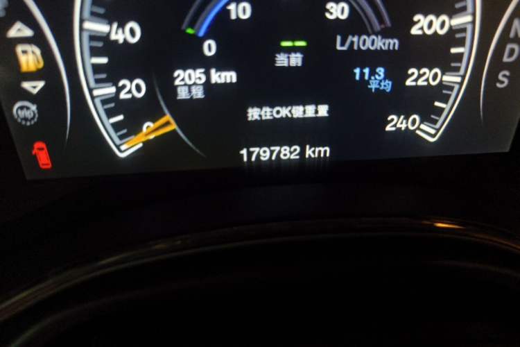 Used Jeep Grand Cherokee 2014 3.0L Flagship Zunyue Edition Odometer Close Up