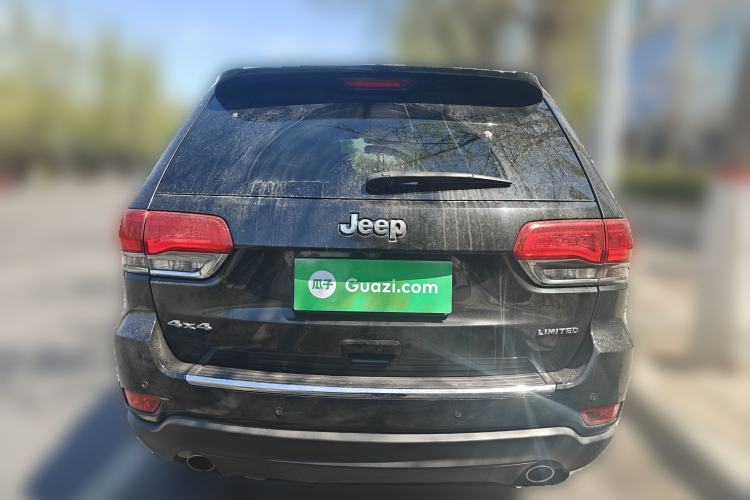 Used Jeep Grand Cherokee 2014 3.6L Elite Navigation Edition Rear