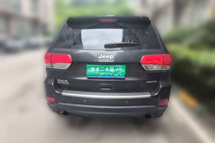 Used Jeep Grand Cherokee 2014 3.0TD Diesel Comfort Navigation Version Rear