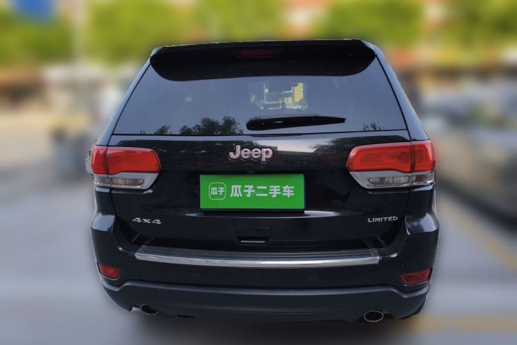 Used Jeep Grand Cherokee 2014 3.6L Elite Navigation Edition Rear