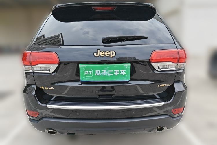 Used Jeep Grand Cherokee 2014 3.6L Elite Navigation Edition Rear