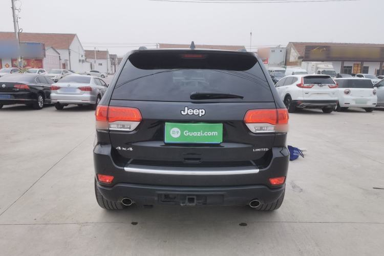 Used Jeep Grand Cherokee 2014 3.6L Elite Navigation Edition Rear