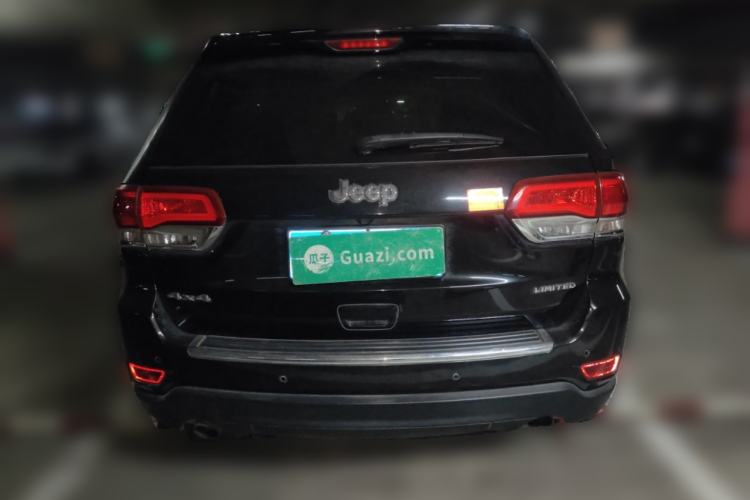 Used Jeep Grand Cherokee 2014 3.0L Comfort Navigation Edition Rear