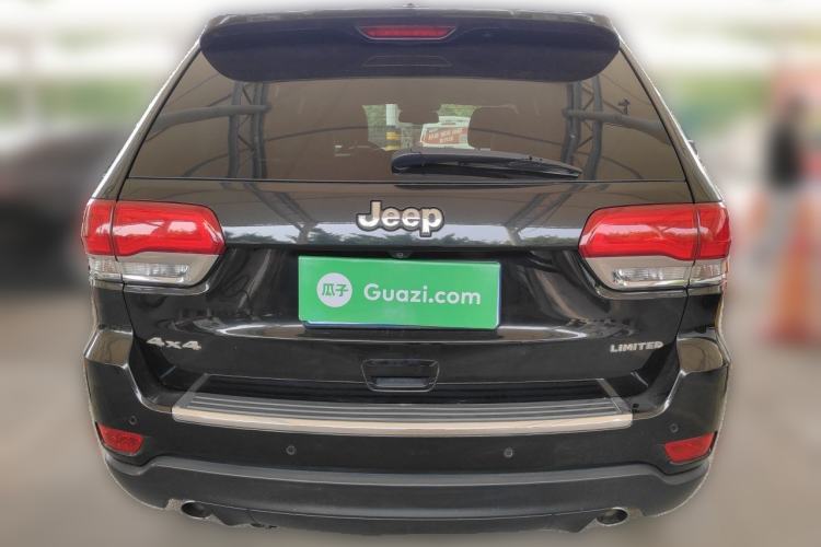 Used Jeep Grand Cherokee 2014 3.6L Elite Navigation Edition Rear