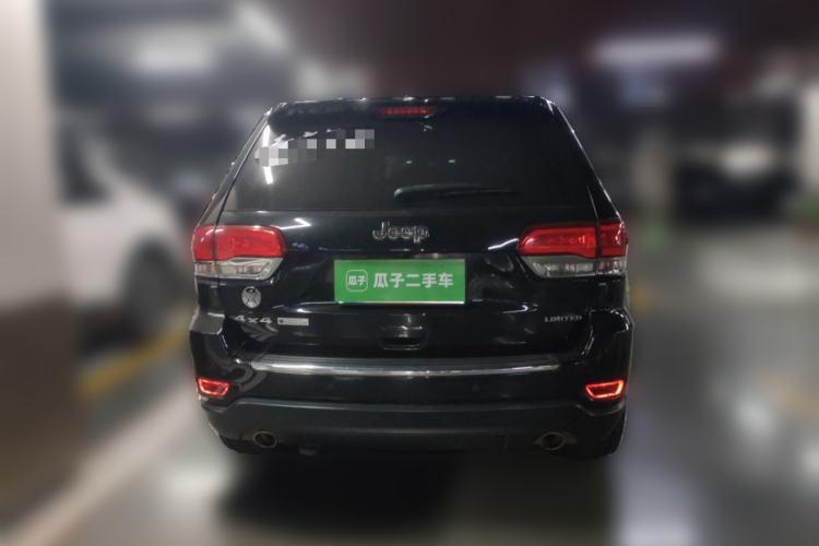Used Jeep Grand Cherokee 2014 3.0L Comfort Navigation Edition Rear