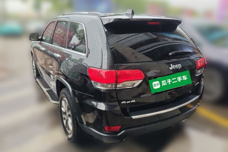 Used Jeep Grand Cherokee 2014 3.0L Comfort Navigation Edition Rear Left 45 Deg