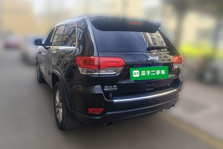 Used Jeep Grand Cherokee  Rear Left 45 Deg