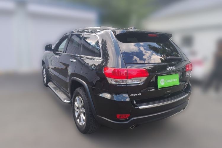 Used Jeep Grand Cherokee 2014 3.6L Elite Navigation Edition Rear Left 45 Deg
