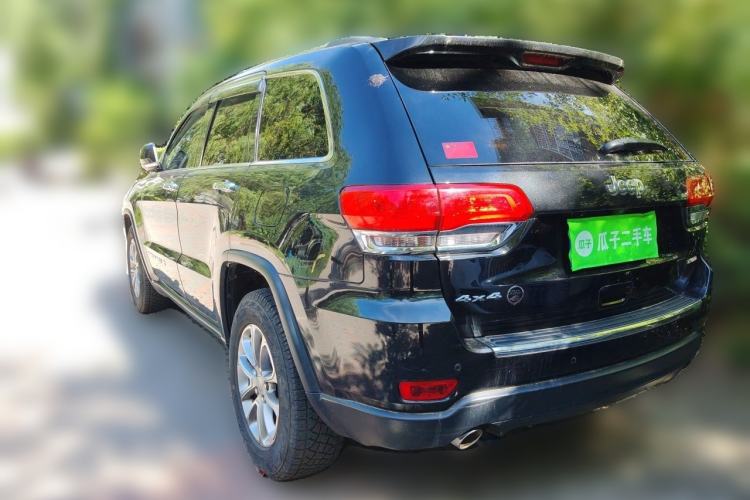 Used Jeep Grand Cherokee 2014 3.0L Comfort Navigation Edition Rear Left 45 Deg