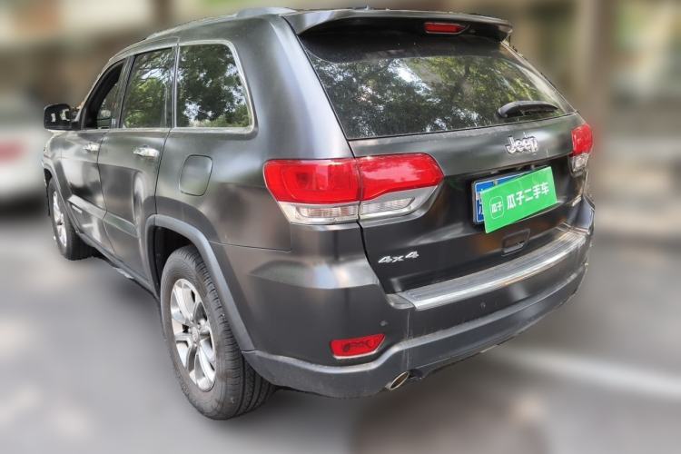 Used Jeep Grand Cherokee 2014 3.6L Elite Navigation Edition Rear Left 45 Deg