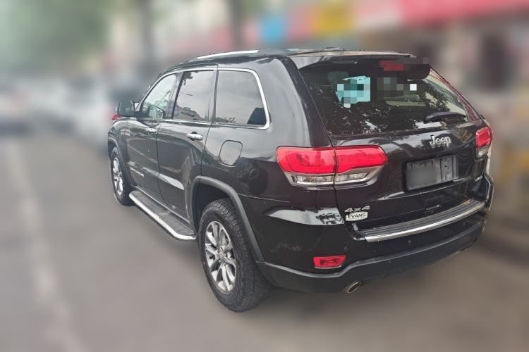 Used Jeep Grand Cherokee 2014 3.0L Comfort Navigation Edition Rear Left 45 Deg