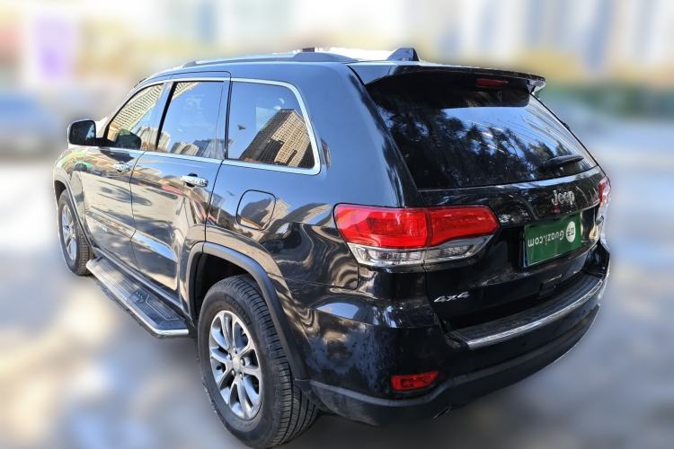 Used Jeep Grand Cherokee 2014 3.0L Comfort Navigation Edition Rear Left 45 Deg