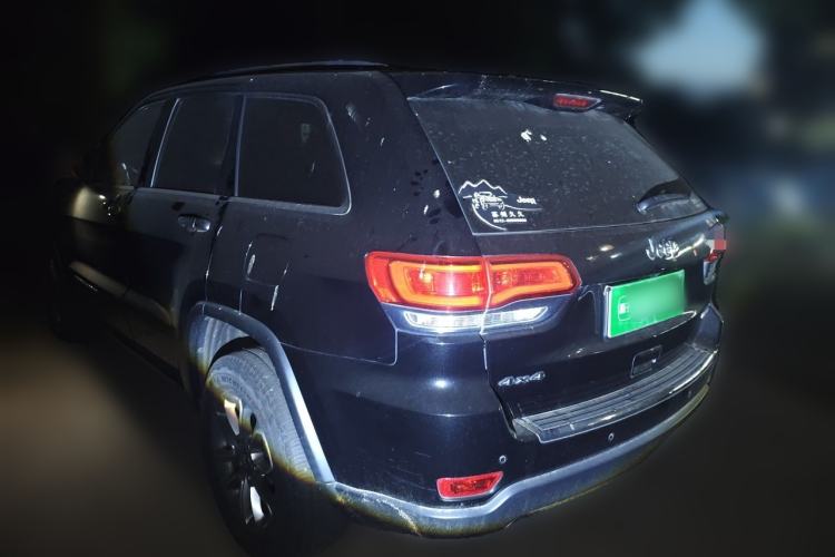 Used Jeep Grand Cherokee 2014 3.0L Comfort Navigation Edition Rear Left 45 Deg