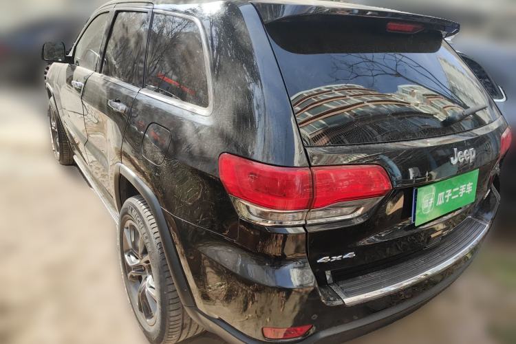 Used Jeep Grand Cherokee 2014 3.6L Elite Navigation Edition Rear Left 45 Deg