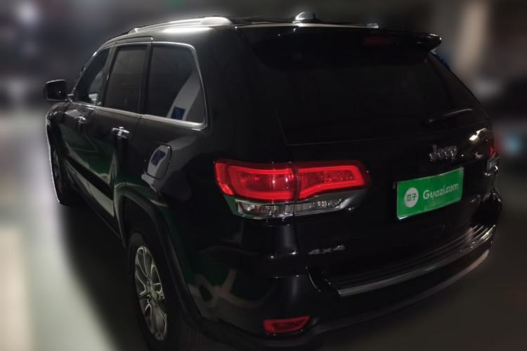 Used Jeep Grand Cherokee 2014 3.0L Comfort Navigation Edition Rear Left 45 Deg