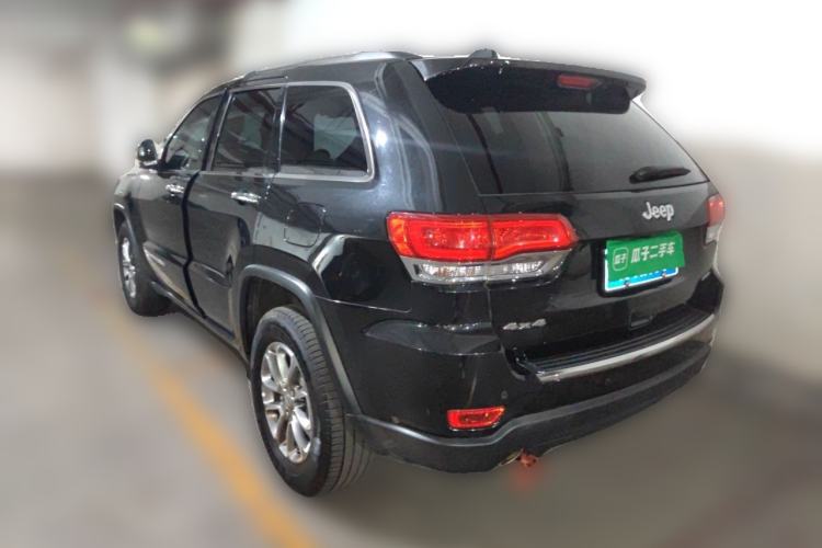 Used Jeep Grand Cherokee 2014 3.0L Comfort Navigation Edition Rear Left 45 Deg
