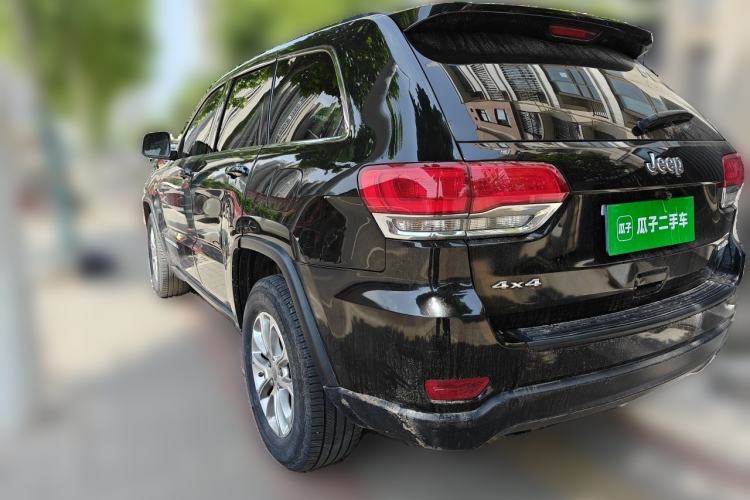 Used Jeep Grand Cherokee 2014 3.6L Comfort Navigation Edition Rear Left 45 Deg