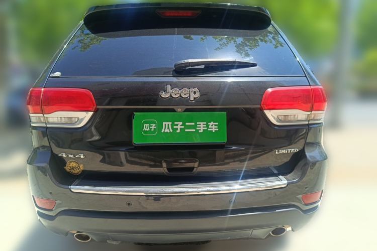 Used Jeep Grand Cherokee 2014 3.0L Comfort Navigation Edition Rear