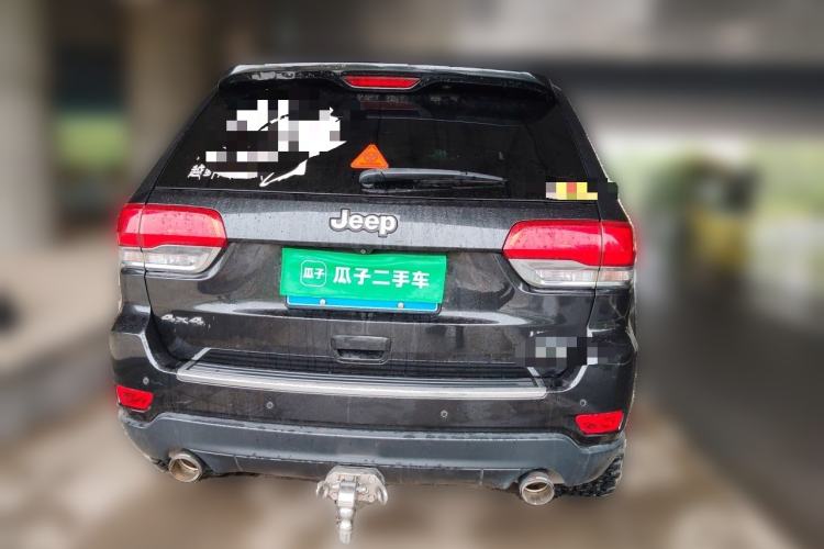 Used Jeep Grand Cherokee 2014 3.0L Comfort Navigation Edition Rear
