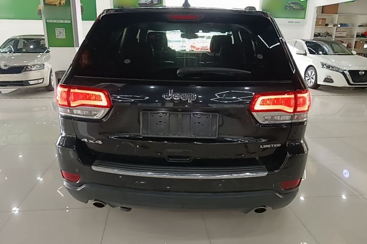 Used Jeep Grand Cherokee 2014 3.6L Elite Navigation Edition Rear