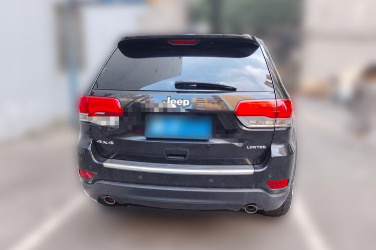 Used Jeep Grand Cherokee 2014 3.6L Elite Navigation Edition Rear